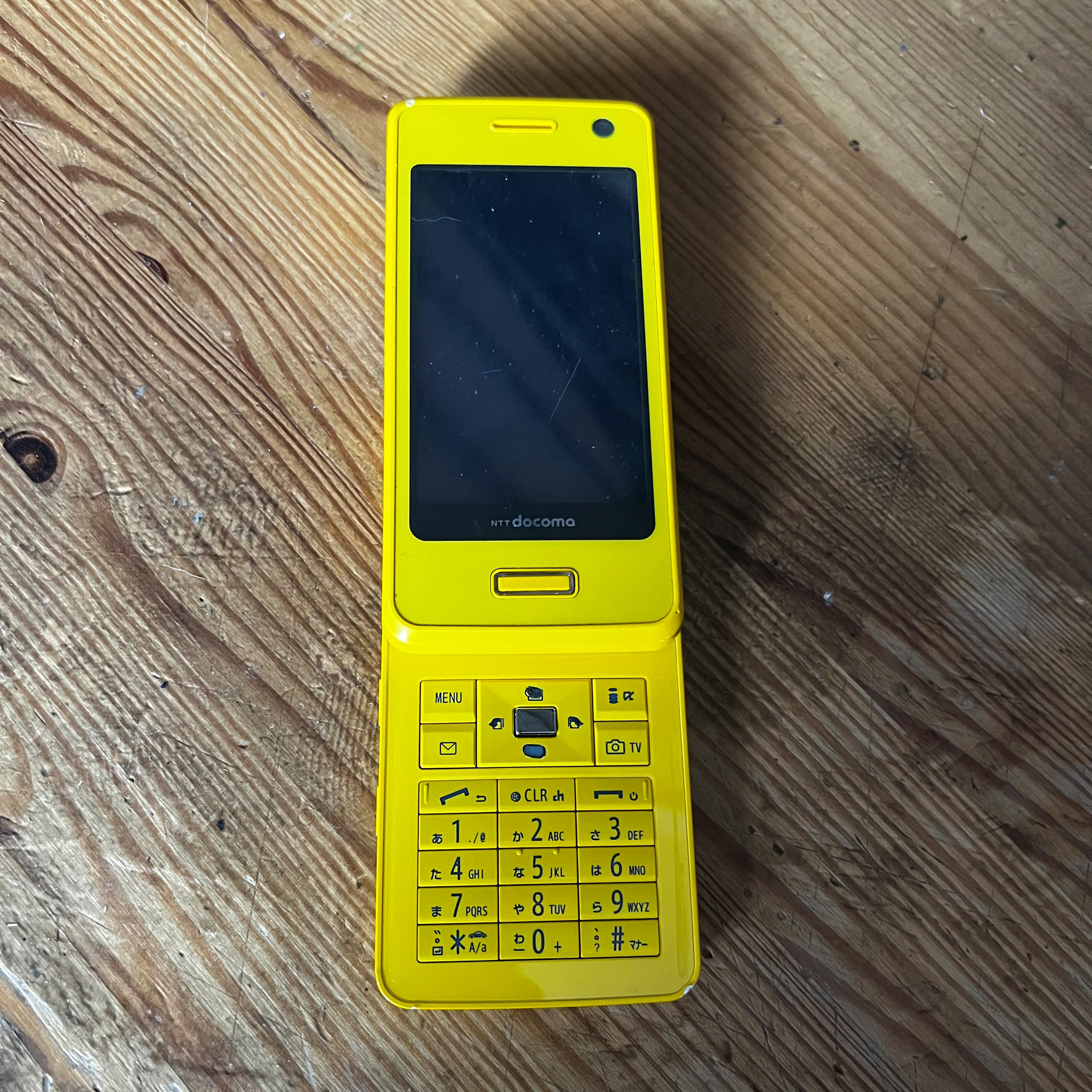 LG L-04A